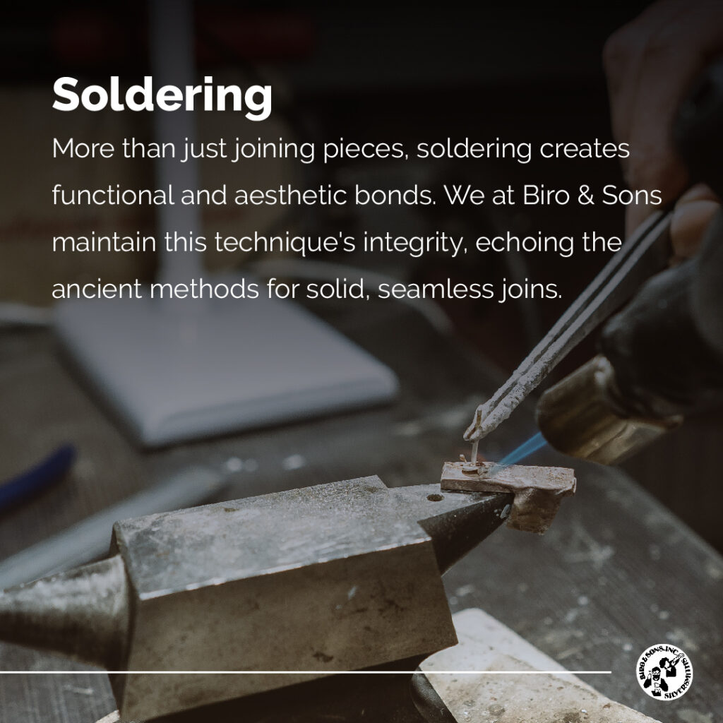 BS23_1206_Antique Silversmithing-05